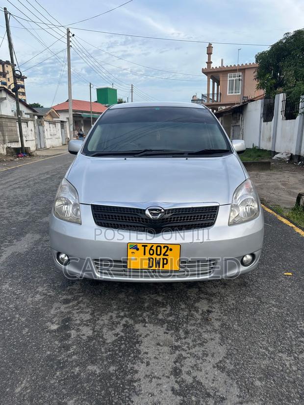 Toyota Corolla Spacio 1.5 X 2004 Silver