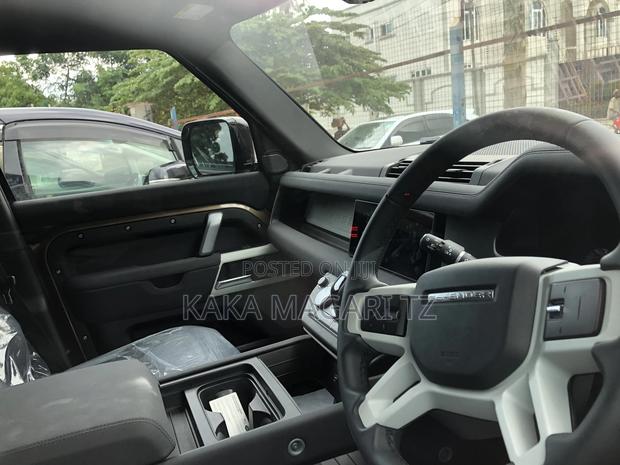 Land Rover Defender 2019 Gray