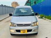 Toyota Noah 2005 Silver for sale