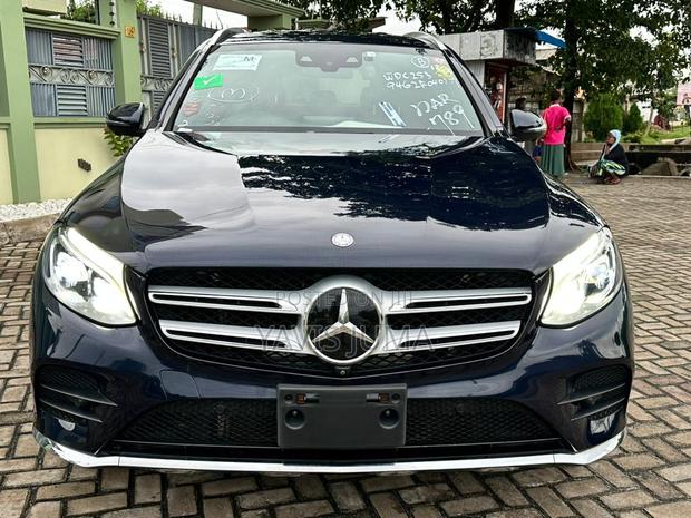 Mercedes-Benz GLC-Class 2017 Blue