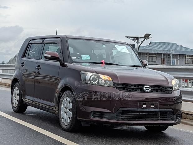 Toyota Corolla Rumion 2013