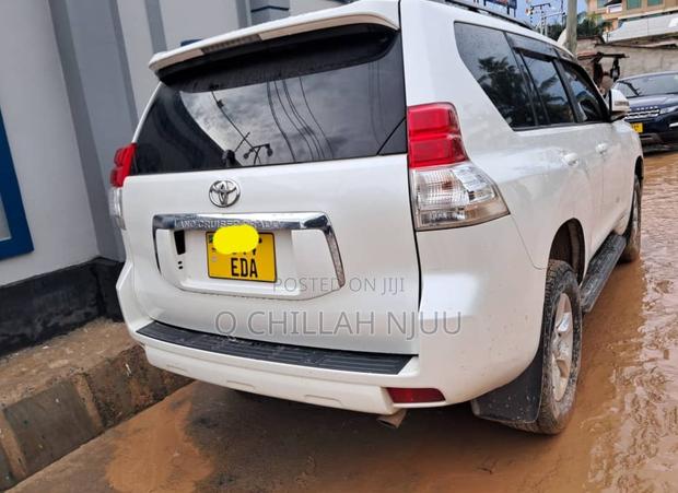 Toyota Land Cruiser Prado 2013 White