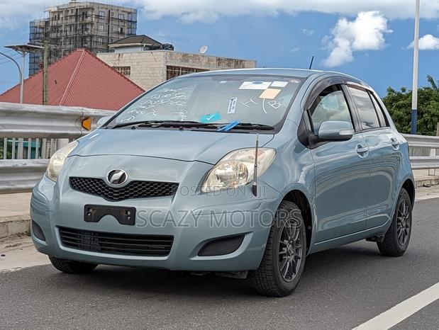 Toyota Vitz 2009