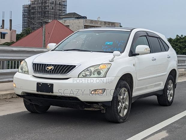 Toyota Harrier 2006 White