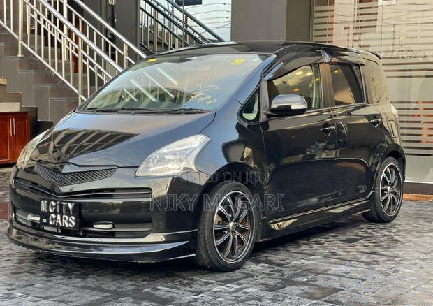 Toyota Ractis 2007 Black