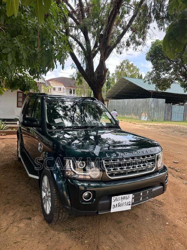 Land Rover Discovery 2013 Green