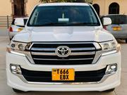 Toyota Land Cruiser 4.5 V8 VXR 2015 White for sale