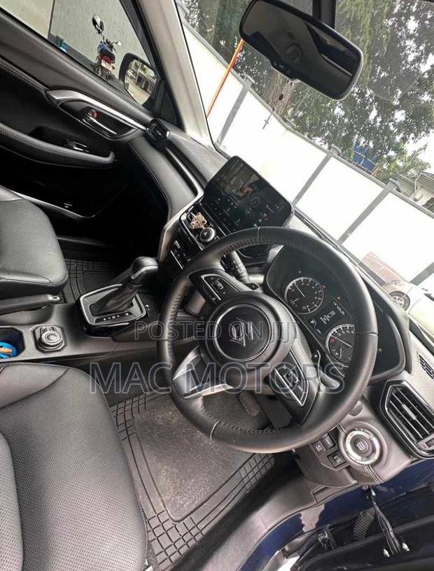 Suzuki Grand Vitara 2022 Blue
