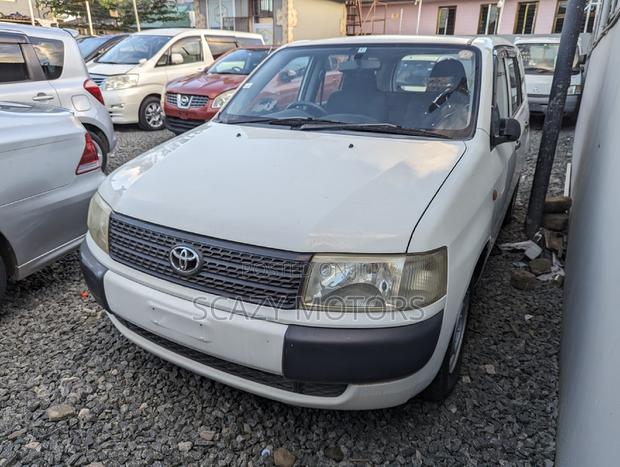 Toyota Probox 2002 White