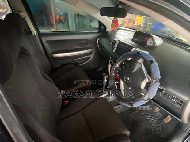 Toyota IST 2004 Black