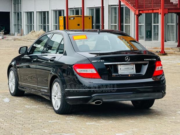 Mercedes-Benz C-Class 2007 Black