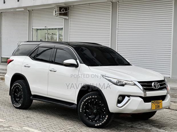 Toyota Fortuner 2016 White