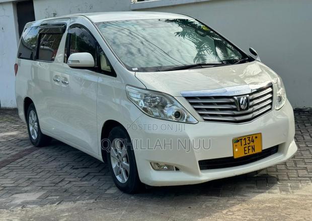 Toyota Alphard 2009 White