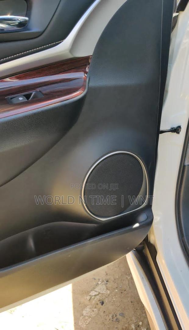 Toyota Harrier 2022 White