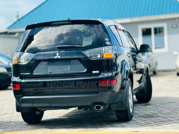 Mitsubishi Outlander 2007 Matt Black
