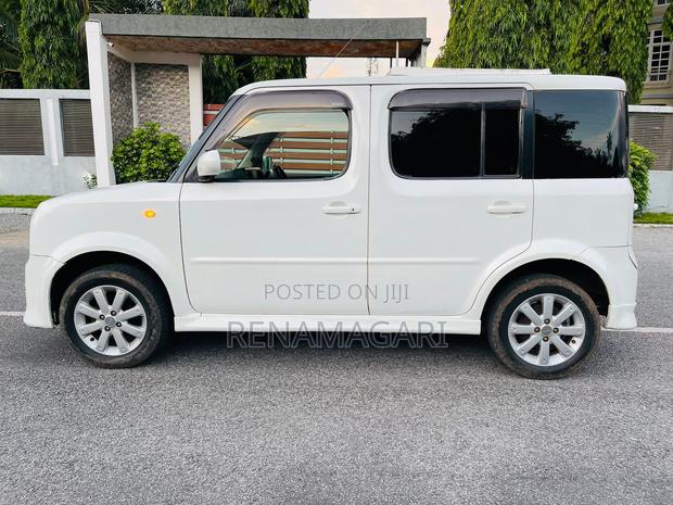 Nissan Cube 2006 White