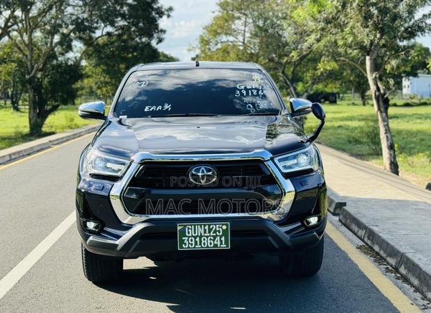 Toyota Hilux 2.4 Diesel 2020 Blue