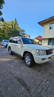 Toyota Land Cruiser 2002 White for sale