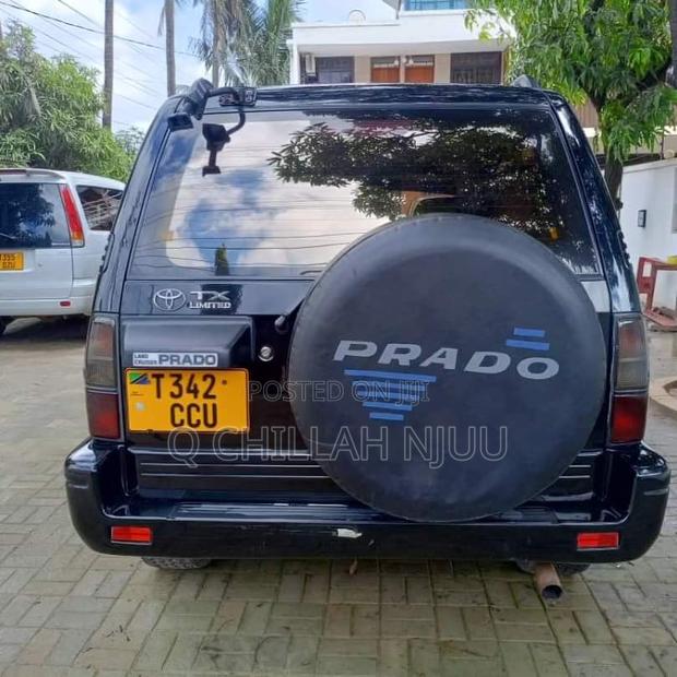 Toyota Land Cruiser Prado 2001 Black