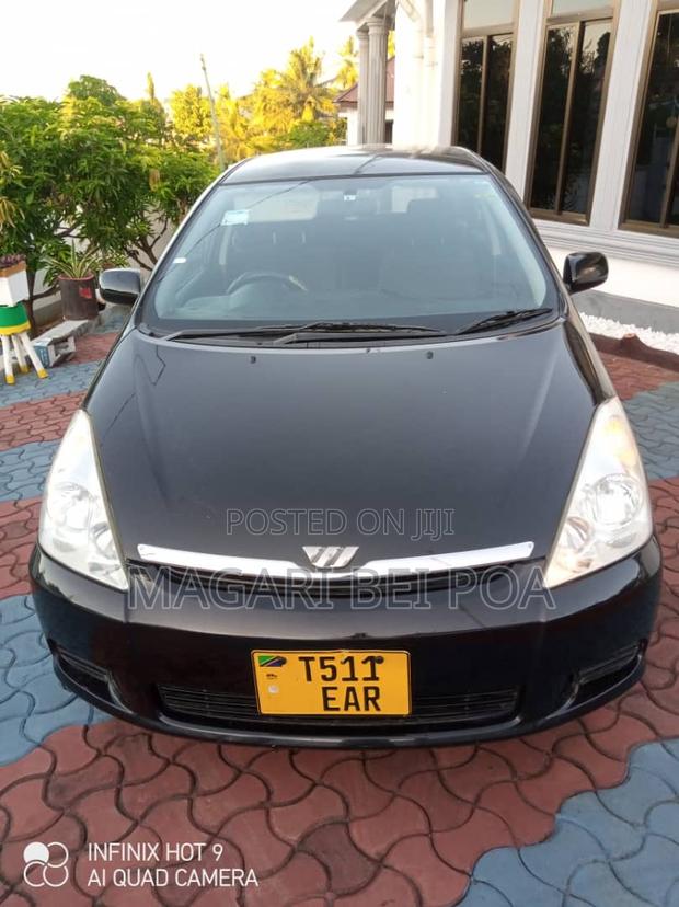 Toyota Wish 2018 Black