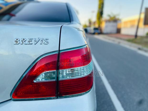 Toyota Brevis 2004 Silver