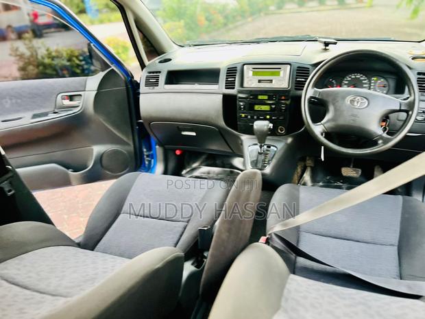Toyota Corolla Spacio 2005 Blue