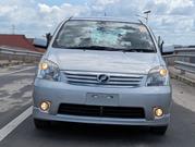 Toyota Raum 2007 Silver for sale