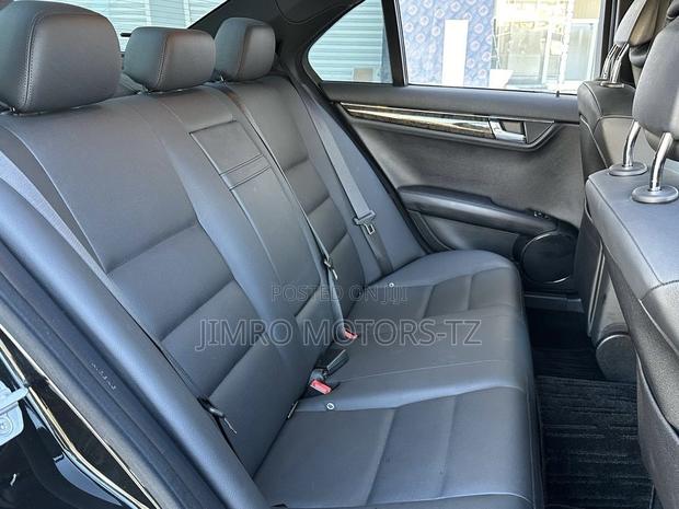 Mercedes-Benz C-Class 2008 Black