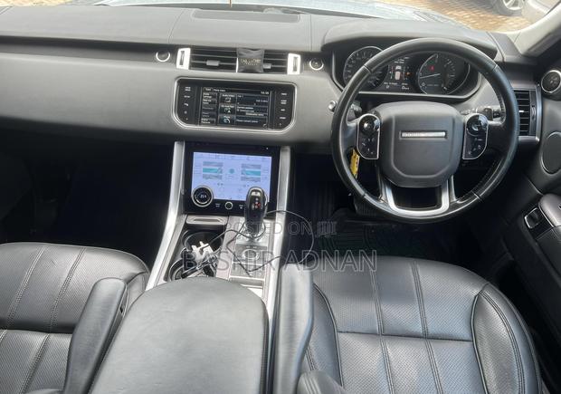 Land Rover Range Rover Sport HSE 4x4 (3.0L 6cyl 8A) 2014 Blue
