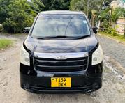 Toyota Noah 2008 Black for sale