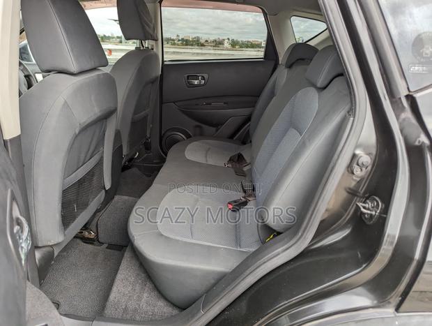Nissan Dualis 2010 Black