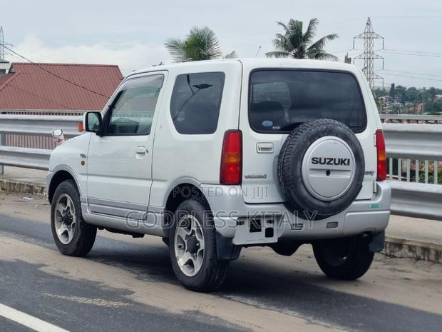 Suzuki Jimny 2008 White