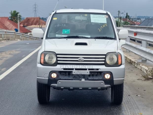 Suzuki Jimny 2008 White