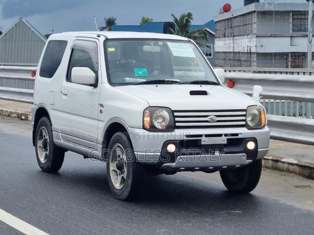 Suzuki Jimny 2008 White