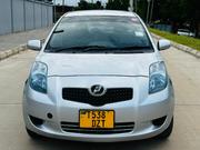 Toyota Vitz 2005 Silver for sale
