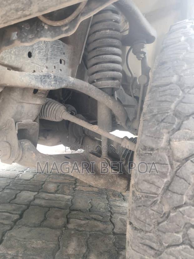 Toyota Hilux 2009 Silver