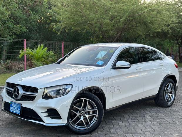 Mercedes-Benz GLC-Class 2017 White