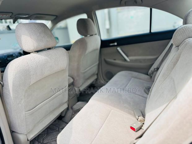 Toyota Premio 2004 Silver