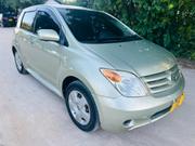 Toyota IST 2007 Green for sale