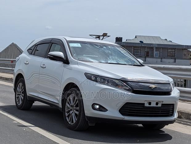 Toyota Harrier 2017 White