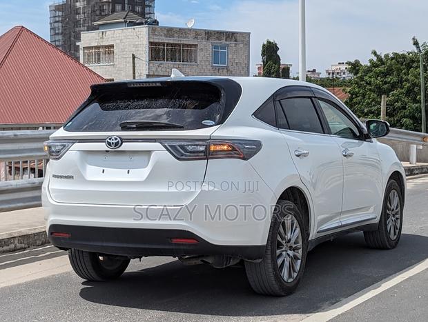 Toyota Harrier 2017 White