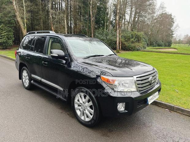 Toyota Land Cruiser 4.0 V6 GX-R 2012 Black
