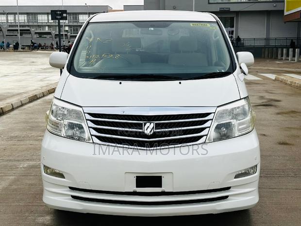 Toyota Alphard 2007 White