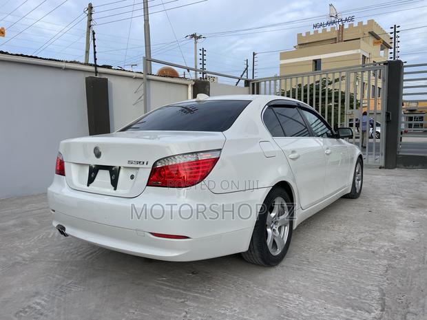BMW 530i 2010 White