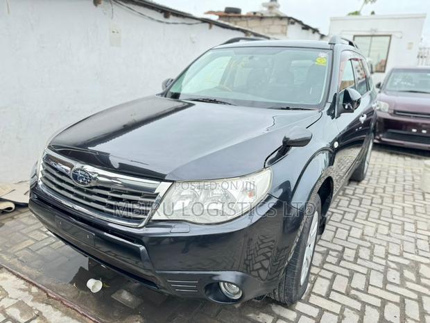 Subaru Forester 2010 Black