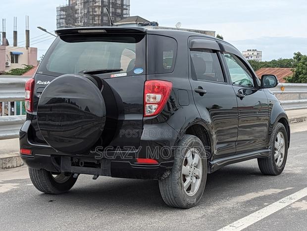 Toyota Rush 2008 Black