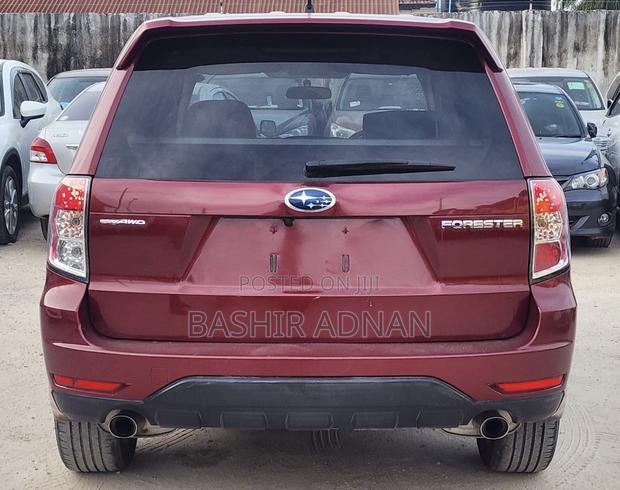 Subaru Forester 2011 Burgundy