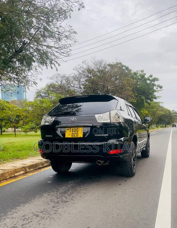 Toyota Harrier 2.4 2007 Black