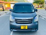 Toyota Noah 2010 Gray for sale