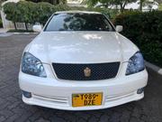 Toyota Crown Royale 2005 White for sale